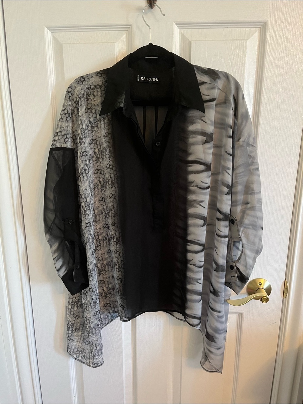 Religion Women’s Black & Gray Patterned Button-Down Shirt